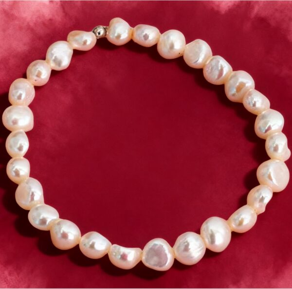 Cultured Baroque Pearl Stretch Bracelet - White product image 5 Cultured Baroque Pearl Stretch Bracelet - White product image 5